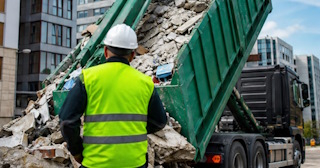 Вывоз строительного мусора в Чебаркуле: услуги лицензированной компании — ПроМусор